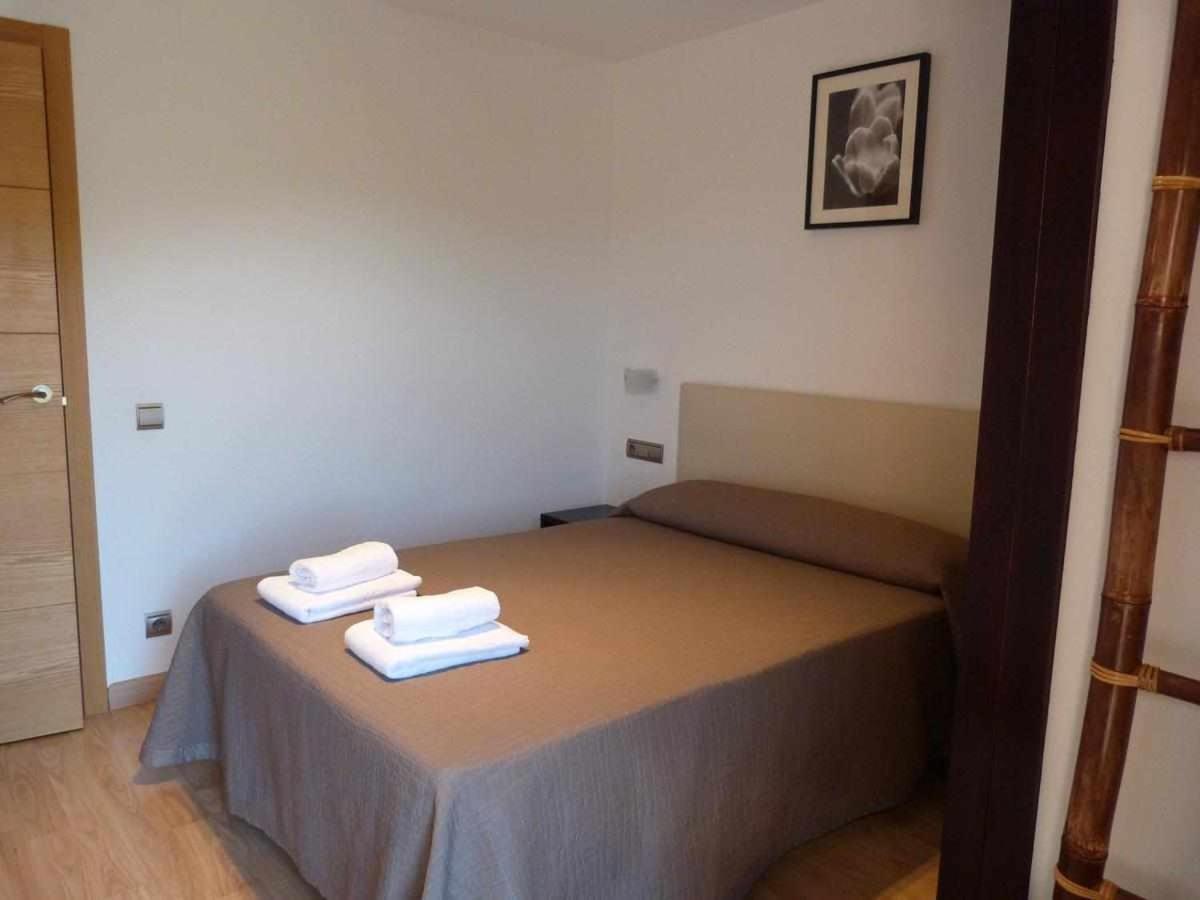 Apartamentos Puerta de Ordesa Laspuña Exterior foto