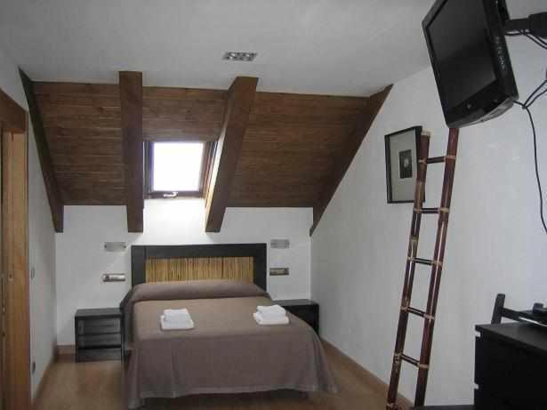Apartamentos Puerta de Ordesa Laspuña Exterior foto